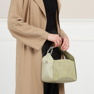  Shopper Cheriyl Chain Detail Cross Body Bag in green