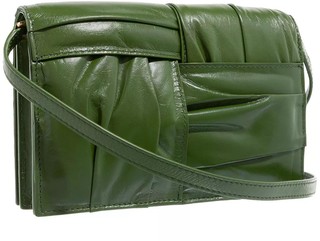  Crossbody Bags Cassette Bag in Woven Leather Gr. unisize in Grün