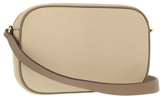 Crossbody Bags Carrie 24 Crossbody Small in fawn