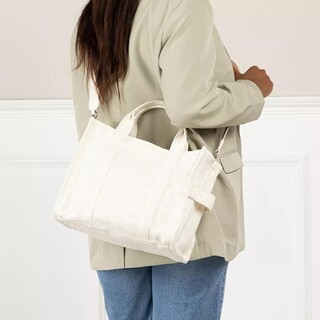  Tote The Outlet Monogram Medium Tote Bag Gr. unisize in Creme