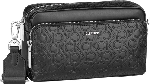 Calvin Klein CK Must Camera Bag Mono FW23 in CK Black (2.3 Liter),