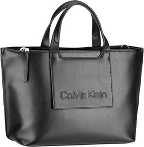 Calvin Klein CK Set Tote Medium FW23 in CK Black (14.4 Liter),