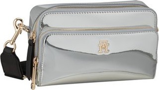  Iconic Tommy Camera Bag Metal FA23 in Metallic Silver (2 Liter),